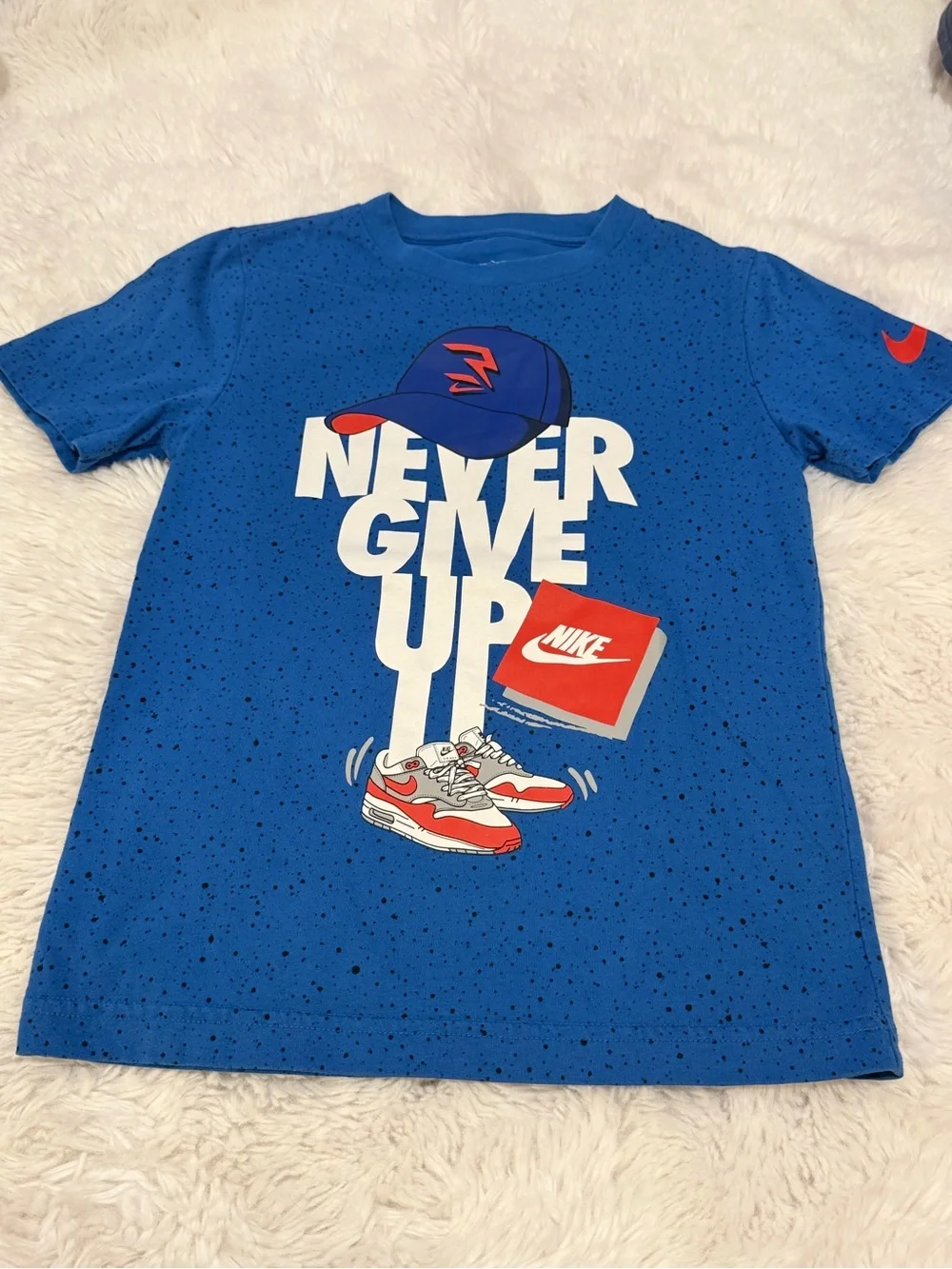 Nike Blue 'Never Give Up' Graphic Tee with Red Accent